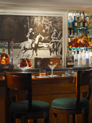 Die Bar der Polo Lounge im Beverly Hills Hotel